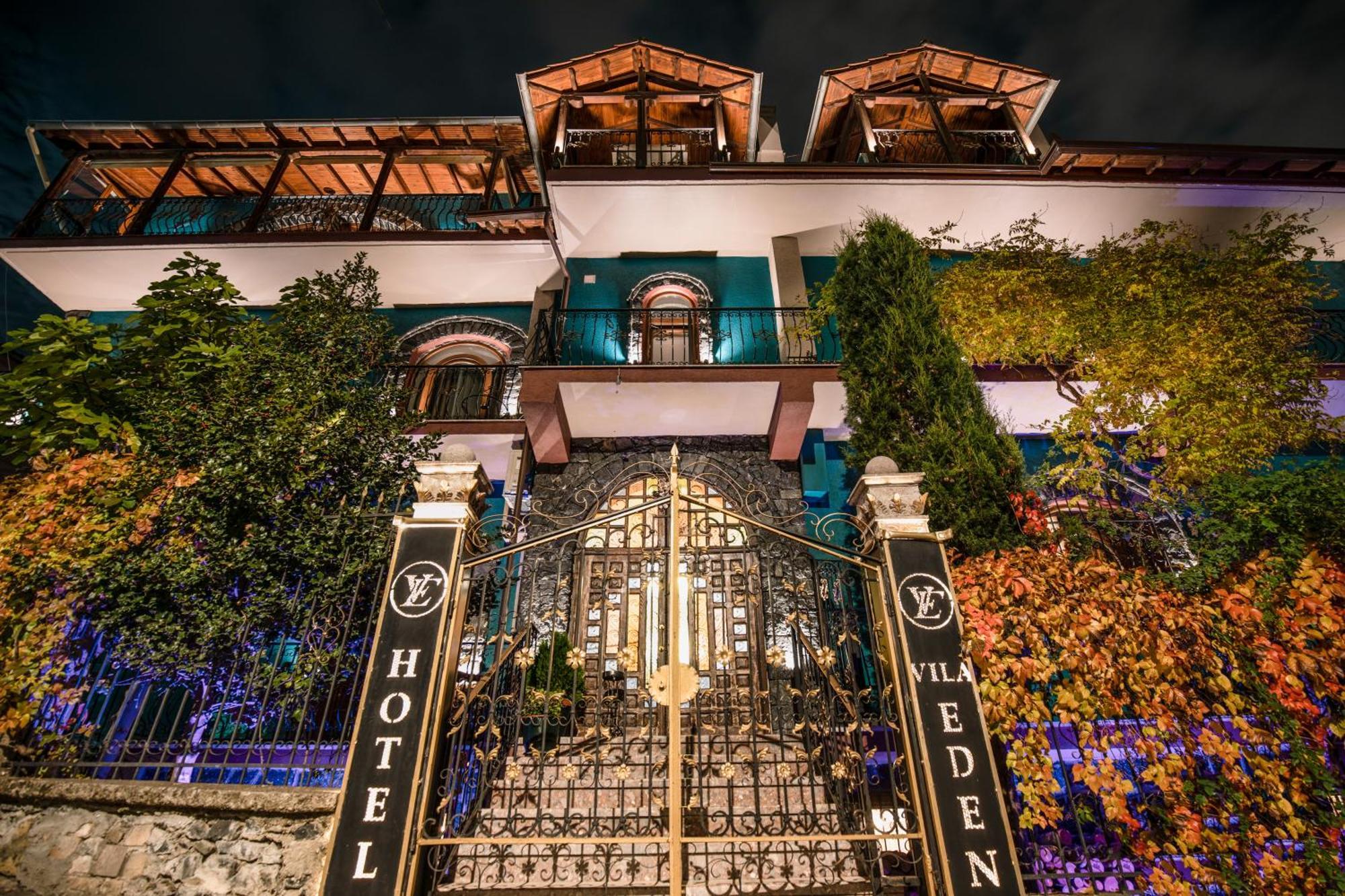 Vila Eden Boutique Hotel Korça Exteriör bild